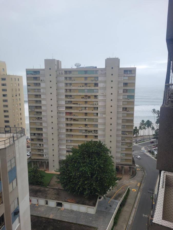 Apartamento com Vista do Mar